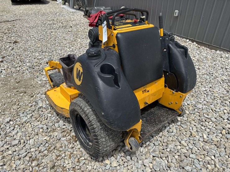 wright-stand-on-zero-turn-mower-image-2