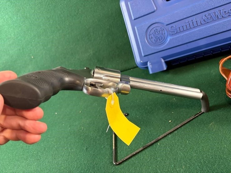 smith-&-wesson-mdl.686-6-357-mag-revolver-image-6