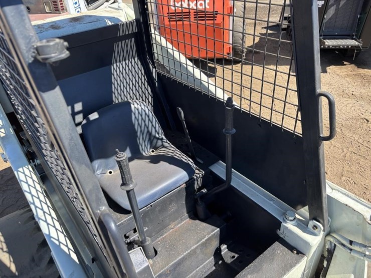 bobcat-725-image-17