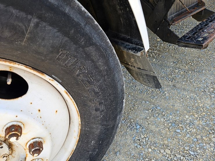 ford-f750-image-67