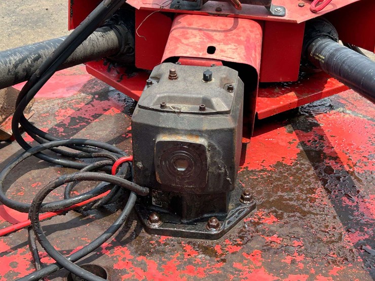 2015-bush-hog-2815-image-13