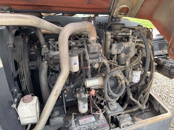 2012-jlg-g6-42a-image-19