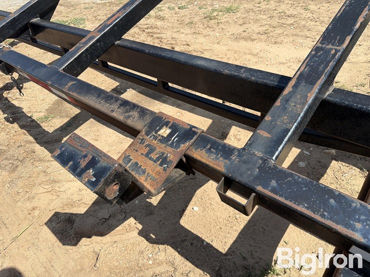 36'-t/a-header-trailer-image-19