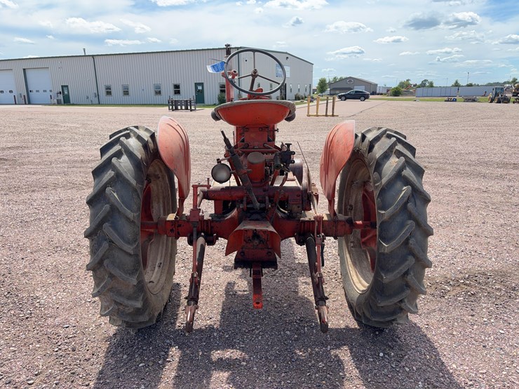 1951-j.i-case-tractor-image-6