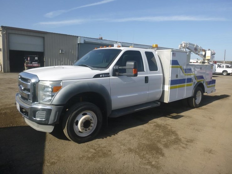 2012-ford-f550-image-1