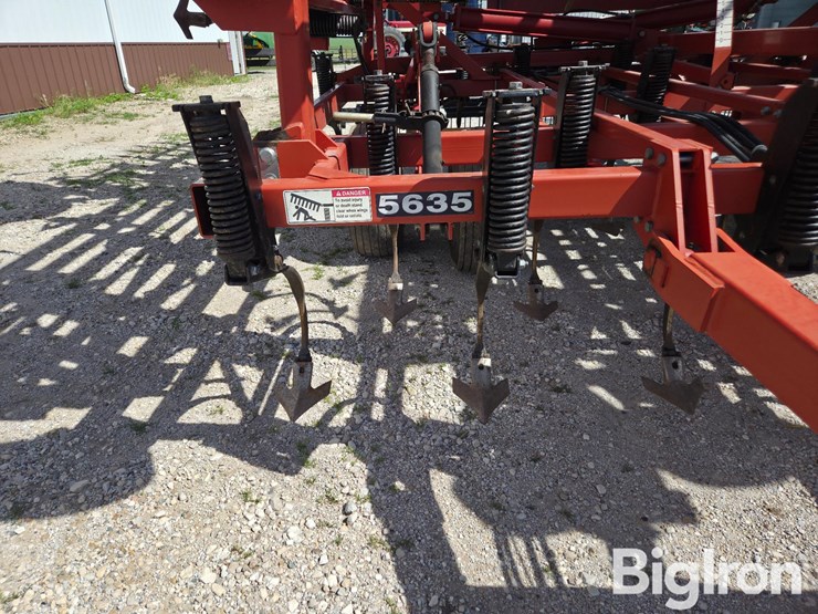 2012-krause-5635-42-image-15