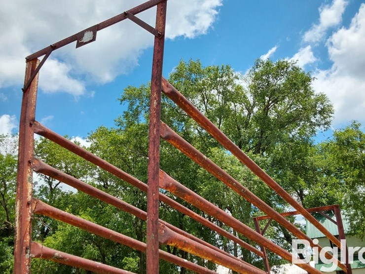 10'-portable-loading-chute-image-14