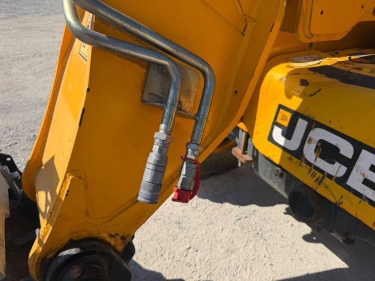 2018-jcb-505-20-image-23