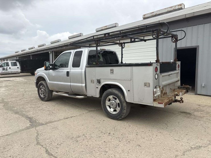 2016-ford-f250-image-3