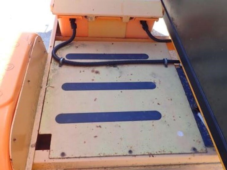 solar-tech-tow-behind-s/a-sign-board-4gm2m1513b141-image-13