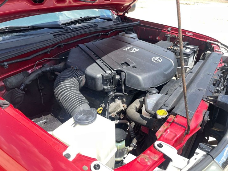2009-toyota-tacoma-image-8