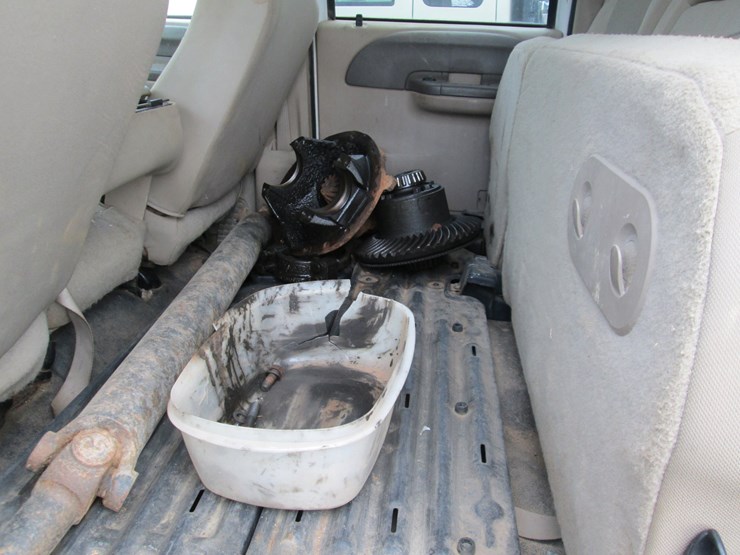 2004-ford-f450-xlt-image-30