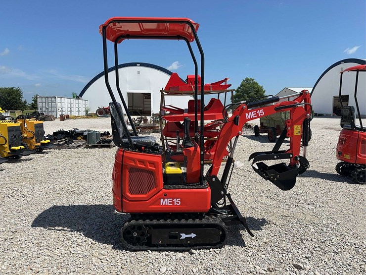 2026-miva-me15-mini-excavator-image-6
