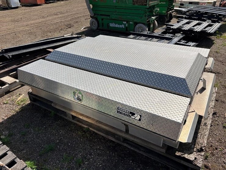 highway-products-truck-toolbox-image-3