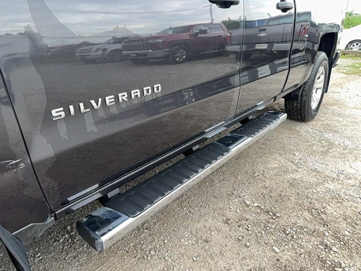 2014-chevrolet-silverado-lt-image-13