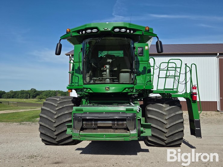 2017-john-deere-s670-image-2