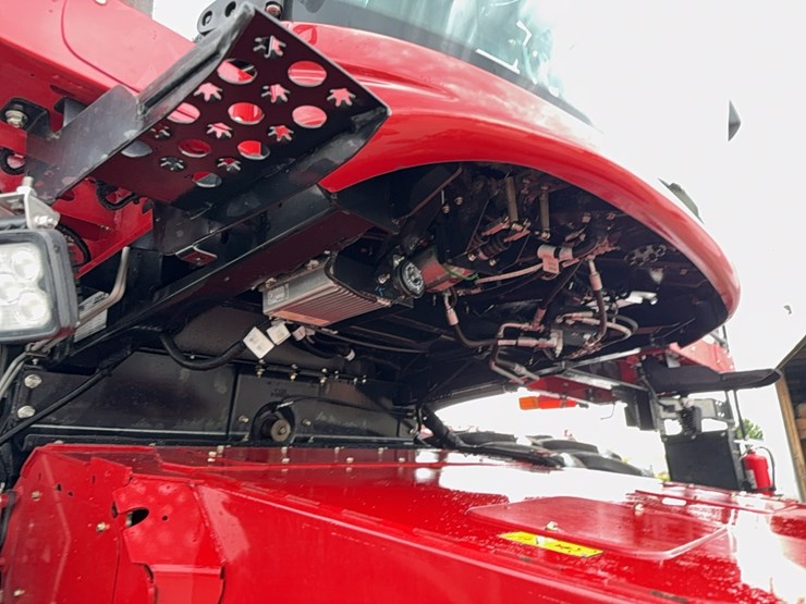 2022-case-ih-8250-image-16