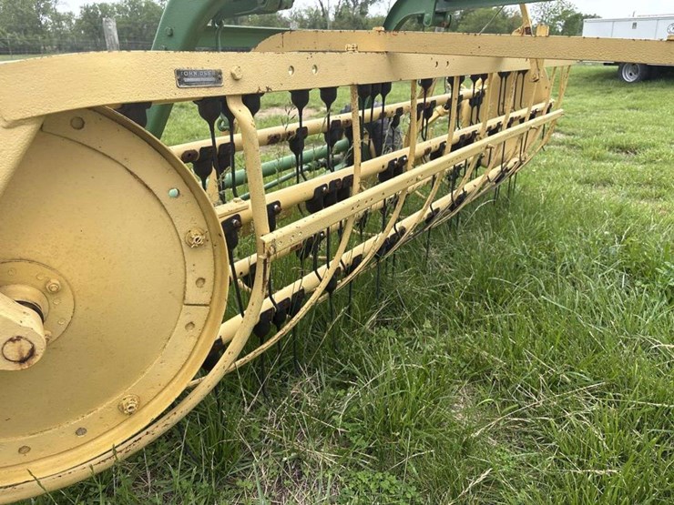 john-deere-10ft-hay-rake-image-7