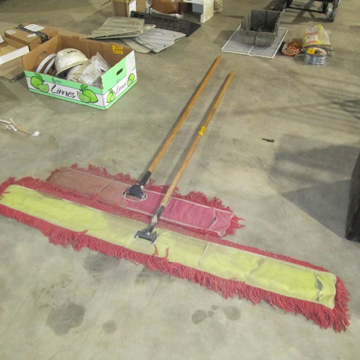#45008 • Lot of (2) Dust Mops INV#45008