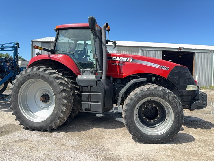 2011-case-ih-magnum-290-image-5