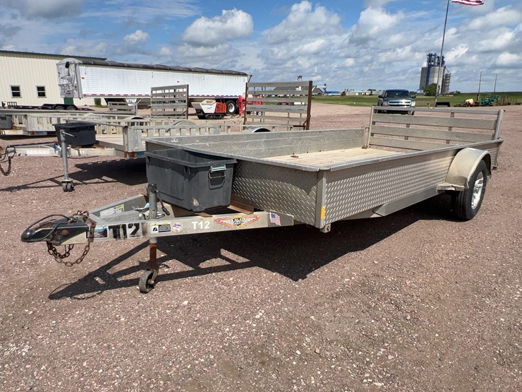 2020-h&h-aluminum-trailer-image-1