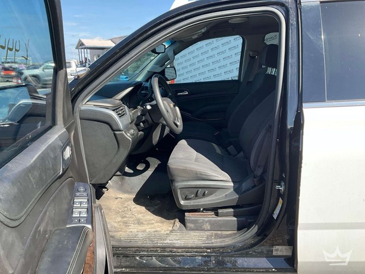 2018-chevrolet-tahoe-image-13
