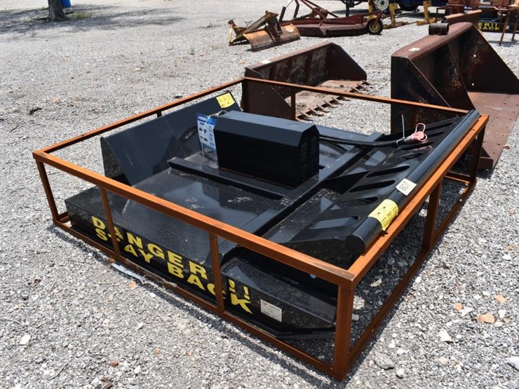 6'-skid-steer-shredder-image-1