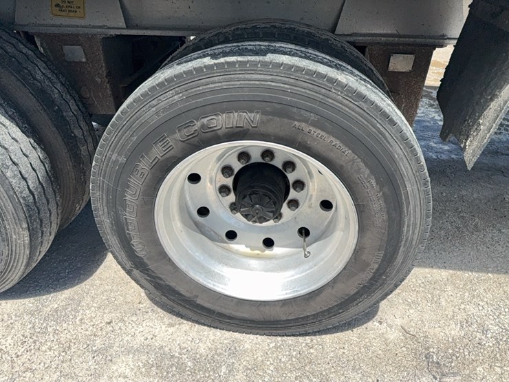 1990-39'-east-aluminum-dump-trailer-image-17
