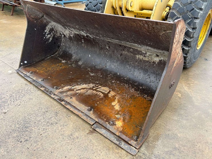 2003-komatsu-wa250-3mc-image-12