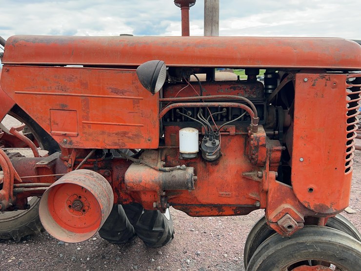 1951-j.i-case-tractor-image-11