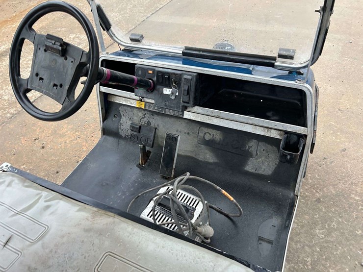 2008-club-car-turf-2-image-11