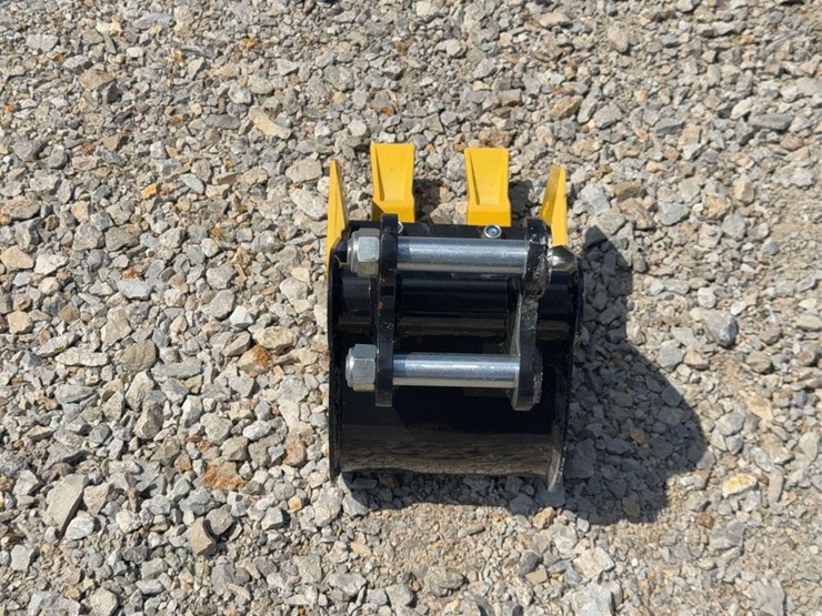 7”-mini-excavator-bucket-image-3