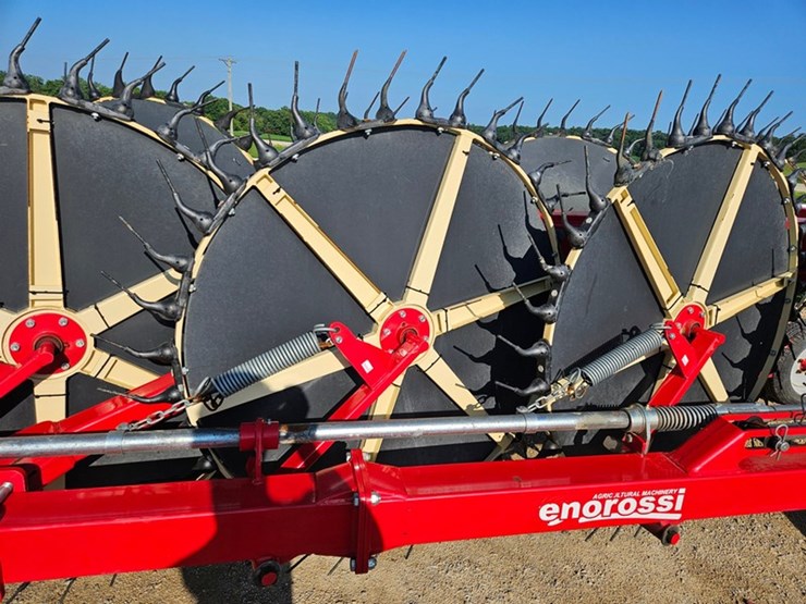 enorossi-easy-rake-12-image-35
