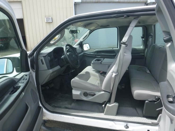 2006-ford-f250-image-5