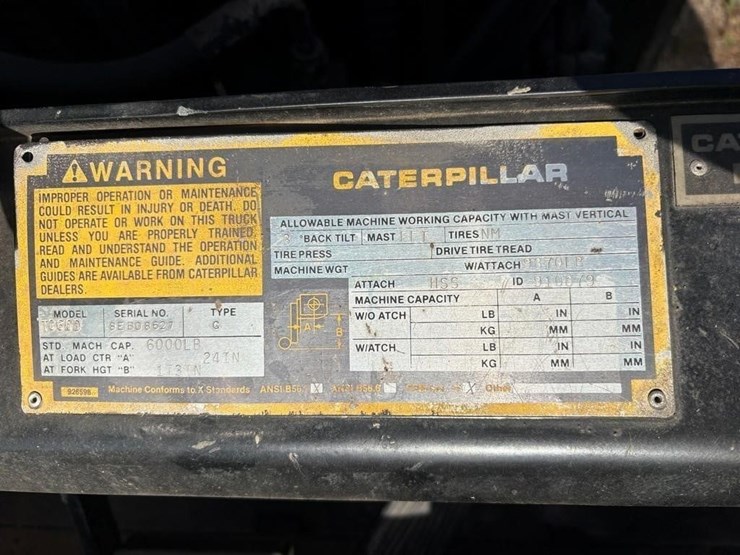 caterpillar-industrial-499a-forklift-image-3