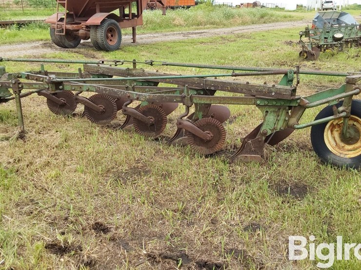 john-deere-2-image-6