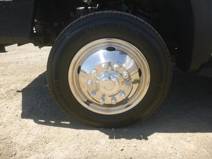 2015-ford-f550-image-25