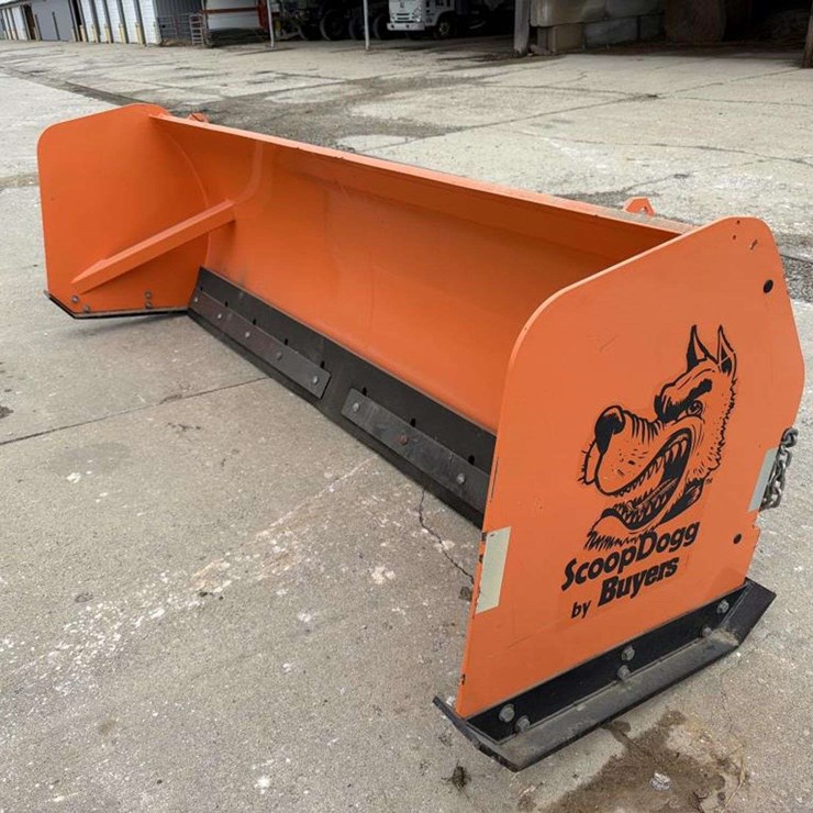 Buyers 10ft Push Box