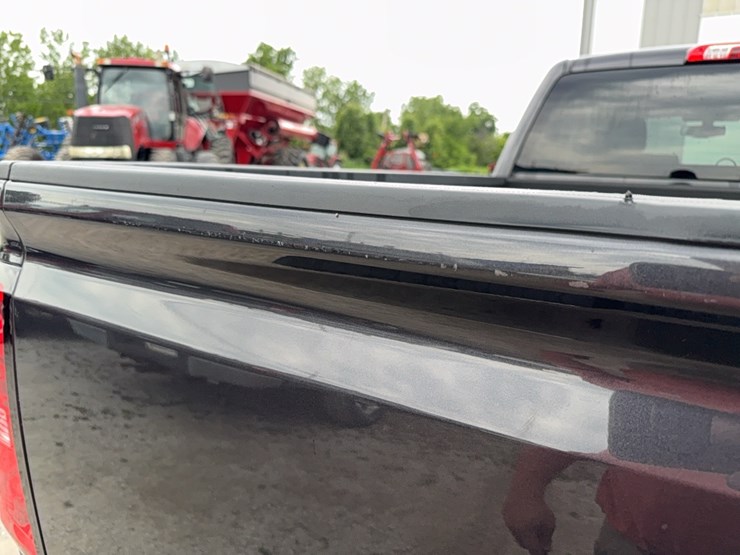 2014-chevrolet-silverado-lt-image-18
