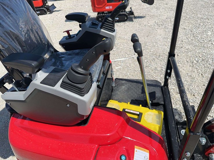 2026-sdline-sdee22-mini-excavator-image-8