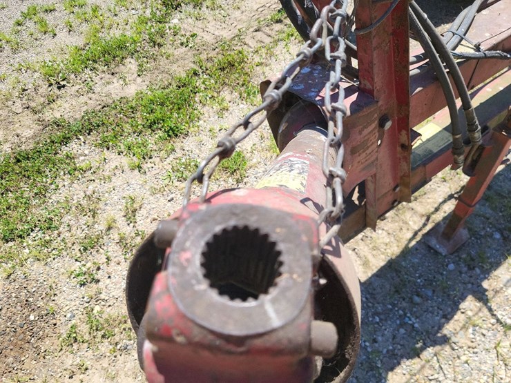 new-holland-890-image-32