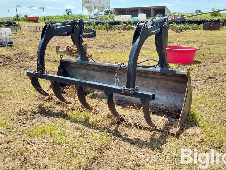 102"-bucket-w/maxi-grapple-image-1