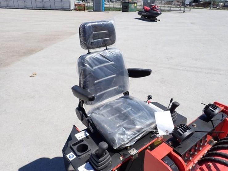unused-2026-sdlanch-ssl580-skid-steer-image-12