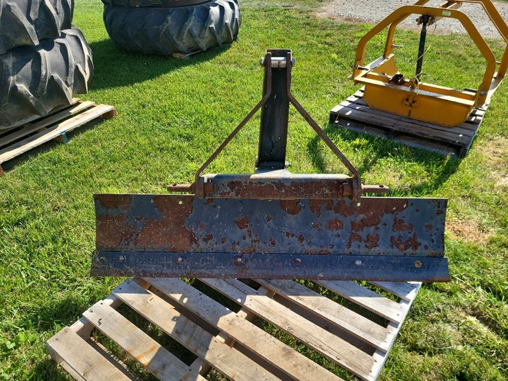 bobcat-60"-3pt-hitch-grader-blade-image-2