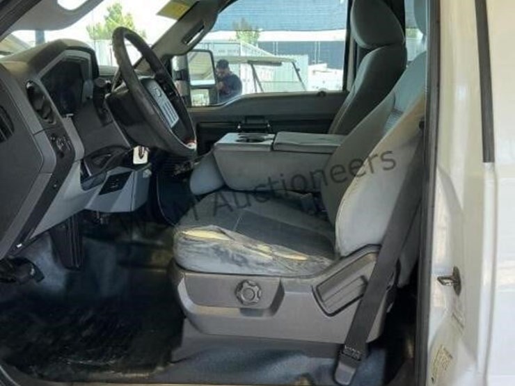 2016-ford-f250-image-24