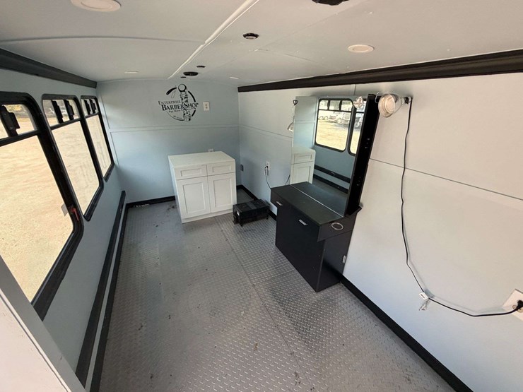 2010-freightliner-sprinter-3500-image-22