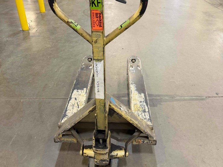 manual-pallet-jack-image-6