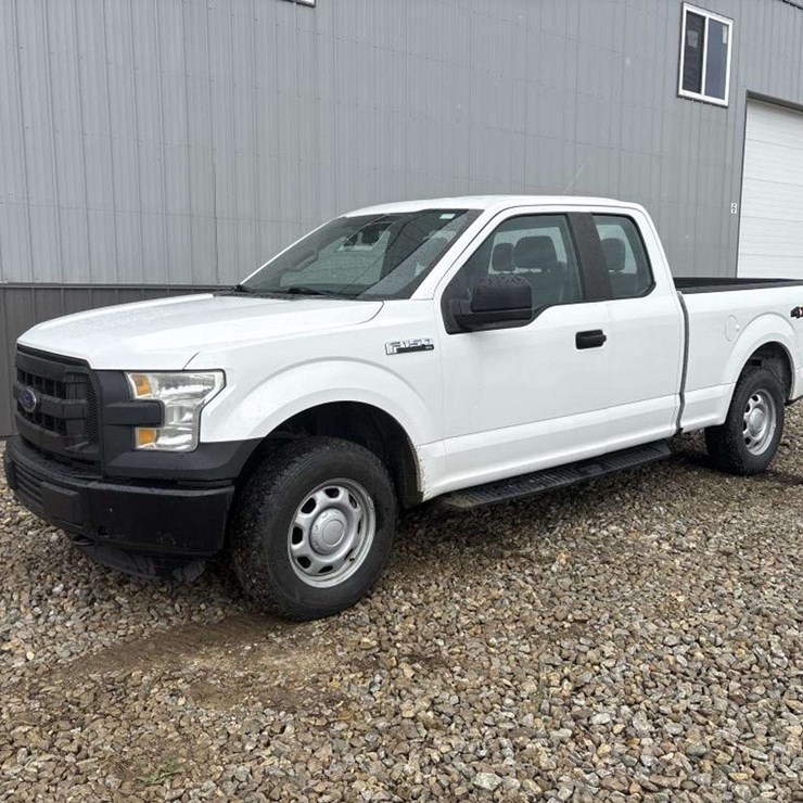 2015 FORD F150 XL