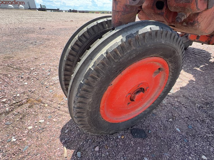 1952-case-sc-tractor-image-23