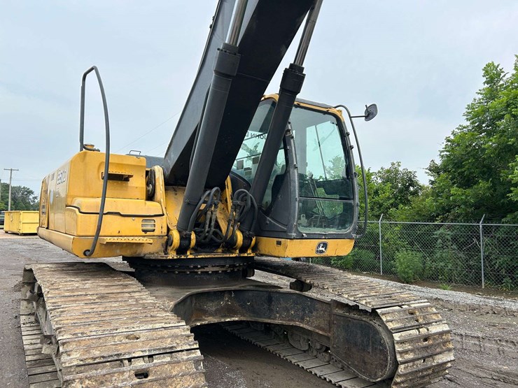 2006-deere-350d-lc-image-8